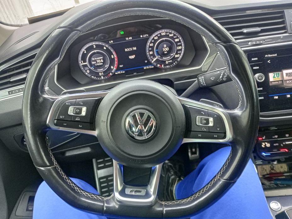 vand piese dezmembrare Passat b8 2016, 150cp CRL 240cp CUA și Tiguan 2
