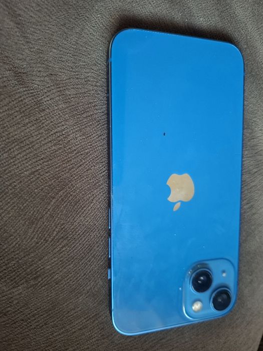 Vând Iphone 13 folosit,în stare perfecta,FARA SCHIMBURI.