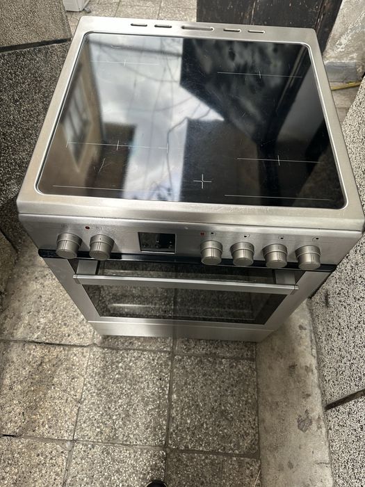 Свободно стояща готварска печка Шарп/Sharp