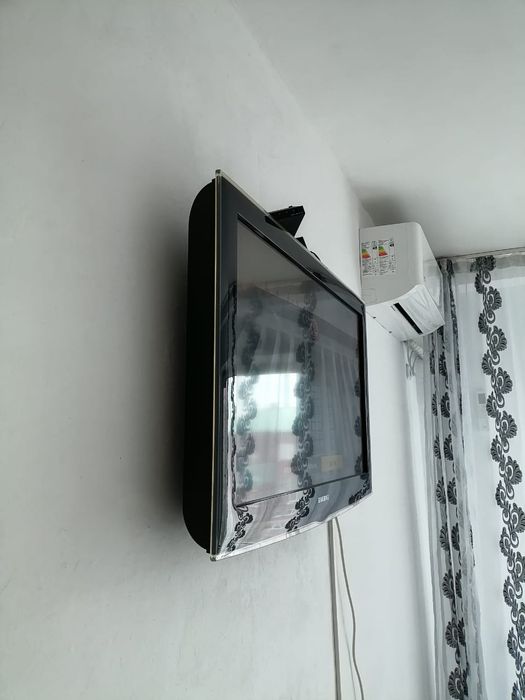 Продам телевизор  LED  Samsung