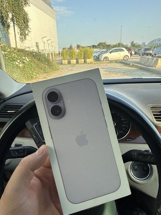 Iphone 17 mov nou