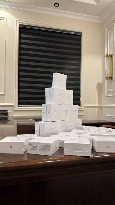 Airpods 2.1  California 1-1