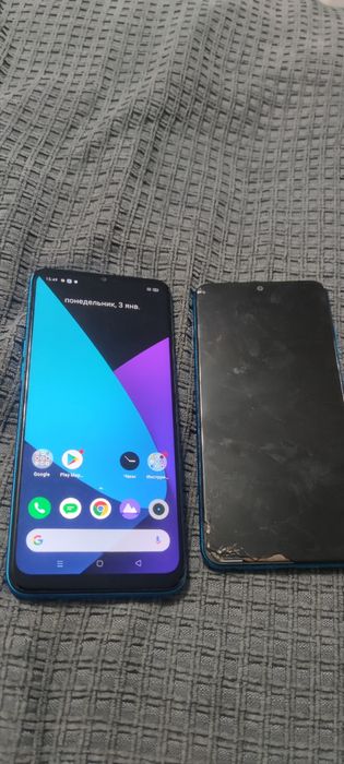 Продам два телефона