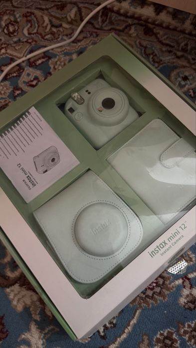 Instax 12 mini б/у