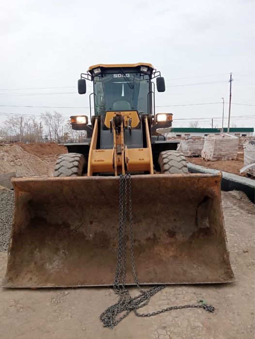 Услуги трактора комунальный