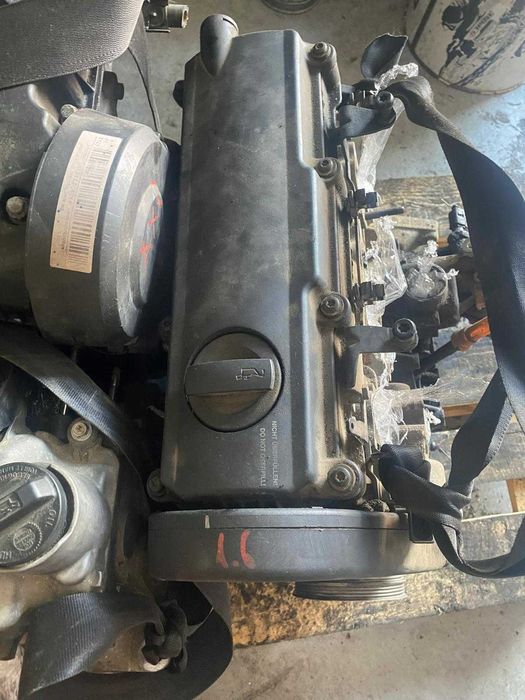 Motor 1.6 ALZ Benzina Audi/Volkswagen A4 B6/B5 Passat B5.5