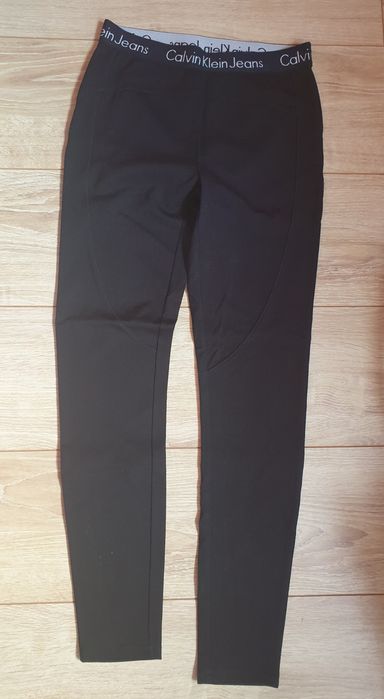 Pantaloni Calvin Klein xs noi