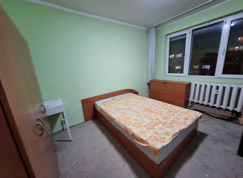 Отдавам компактно ателие в Връбница 1 до метро Бели Дунав