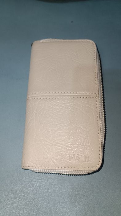 Продам натуральную кожаную сумку