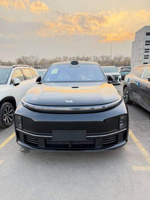 Lixiang L7 на счет справке в наличии!