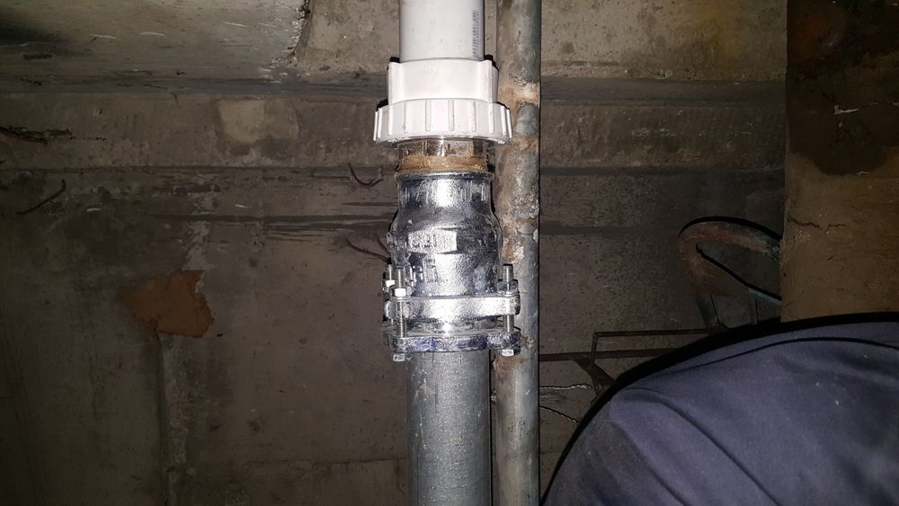 Instalator sanitar si termic constanta,non stop autorizat