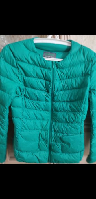 2 ветровки, юбка, рубашка