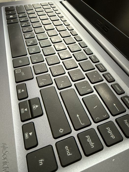 Лаптоп ASUS X510U