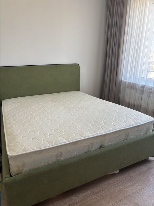 Кровать 160 на 180