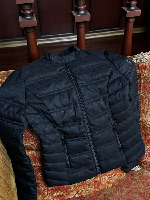Guess Куртка демисезонная