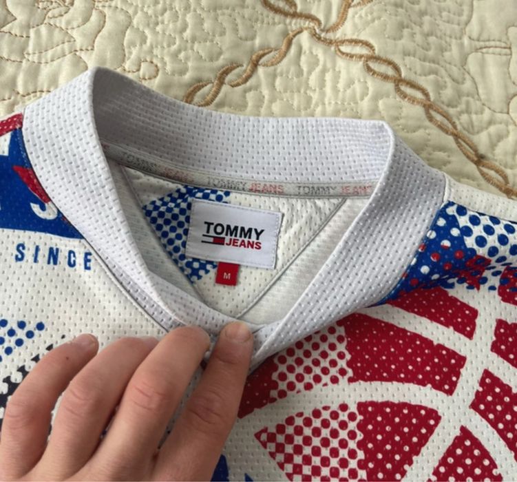Tricou. Tommy in stare buna