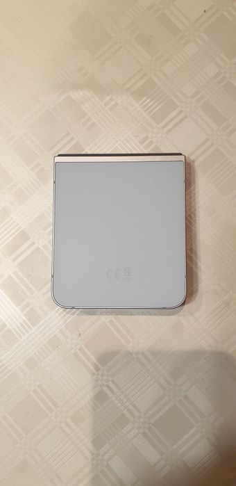 Vand Samsung  Flip 6