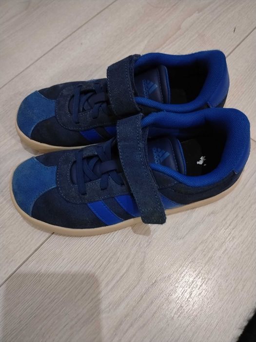 Adidas maratonki za momche