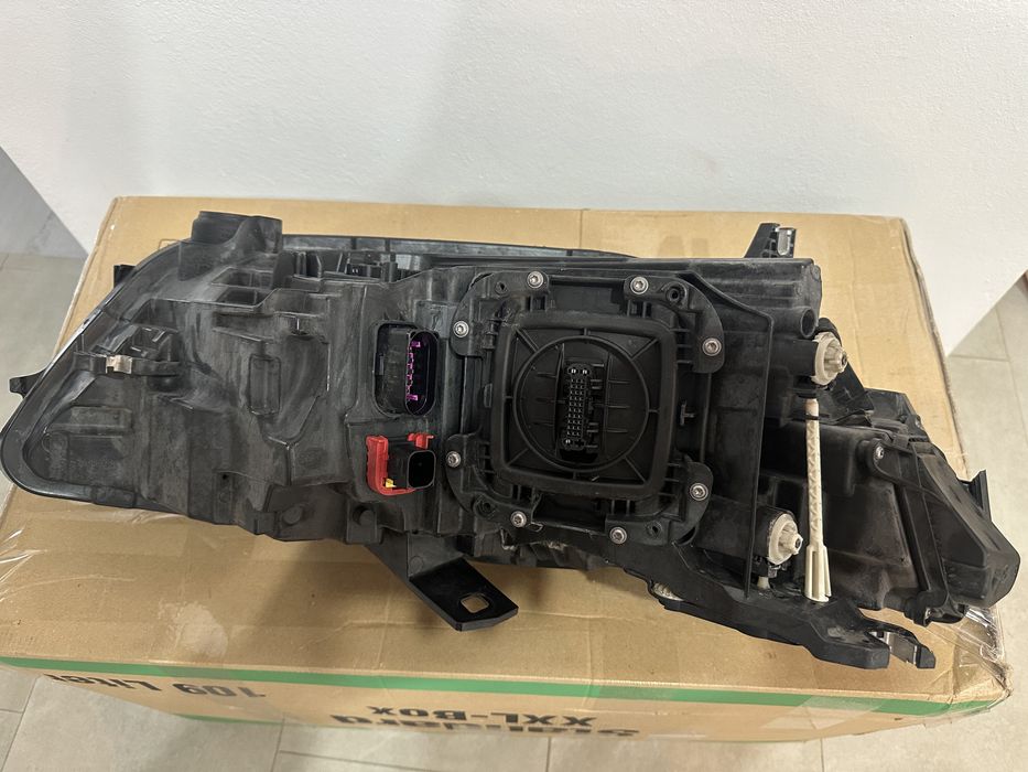 Far stanga original  Audi A6 C7 4G matrix Europa