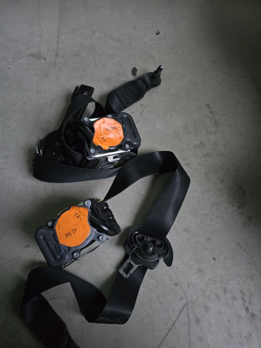 Предпазни колани за Мерцедес / Mercedes  w176,w177