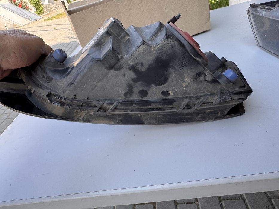 Proiector Stanga Skoda Kamiq Skoda Scala cod 657941699