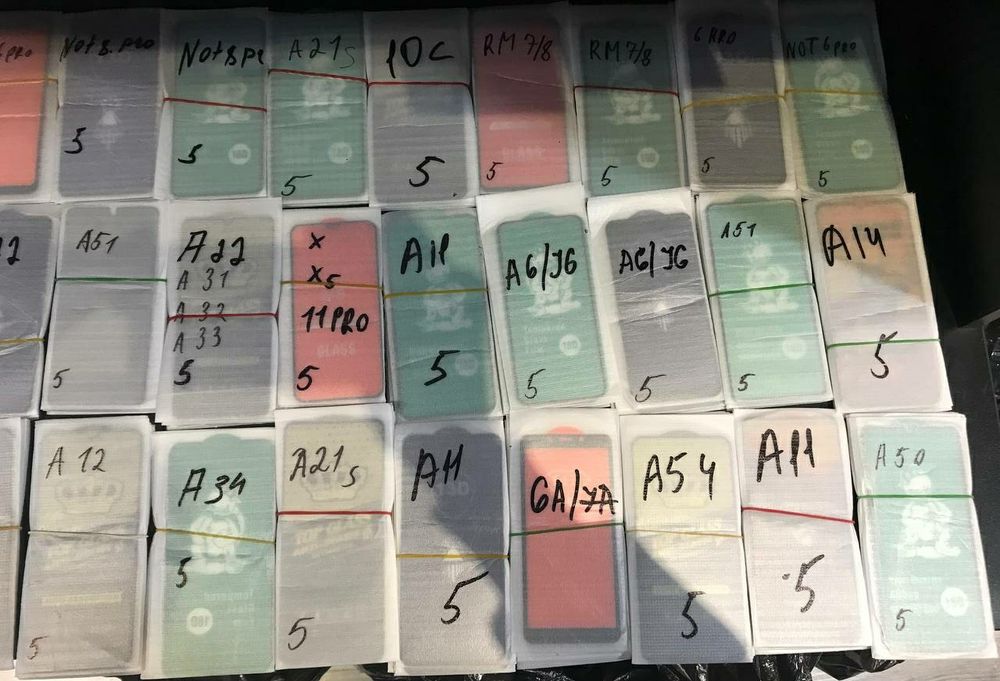 Tayyor biznes sotiladi! Aksesuar chexol steklo naushnik kabel optom!