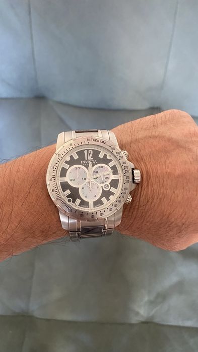 Швейцарские часы Invicta