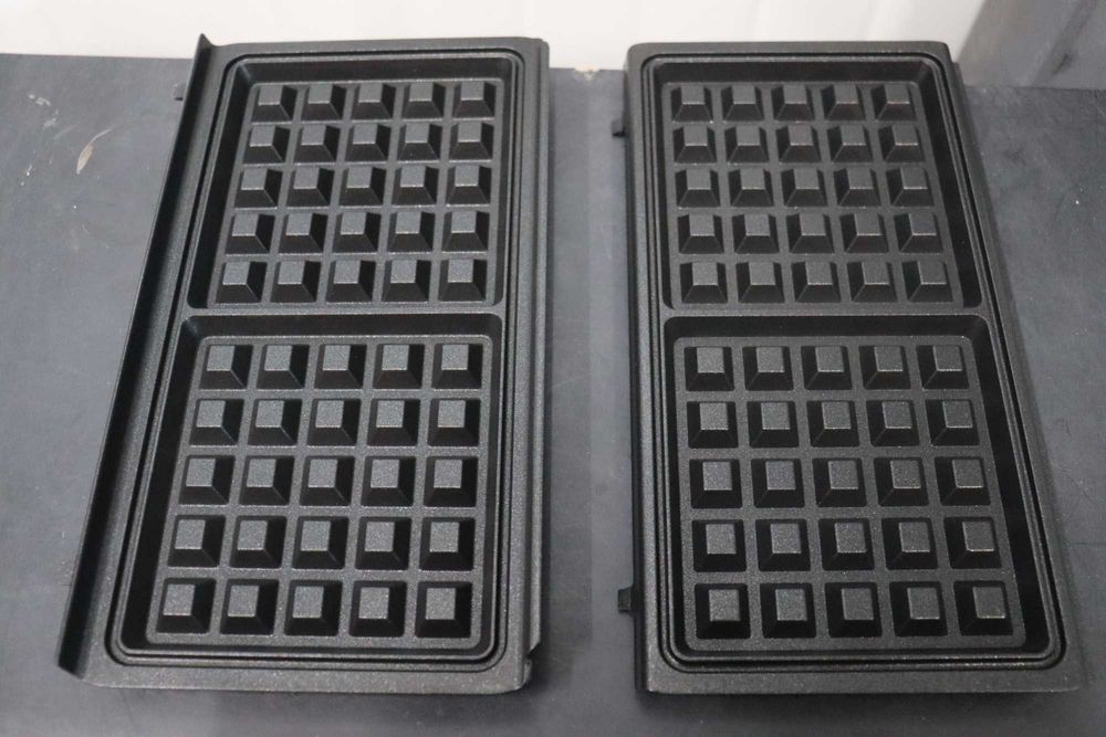 De'Longhi DLSK155, Комплект незалепващи вафлeни плочи