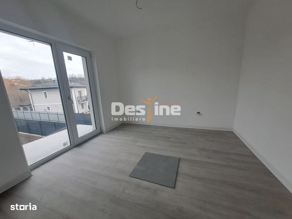 Casa P+1+Pod , Miroslava- Balciu, 224.990 Euro