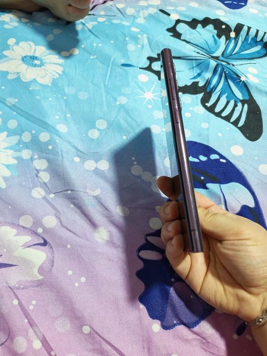 Vând Samsung s22 ultra