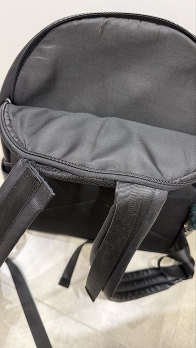 Рюкзак черный кожа