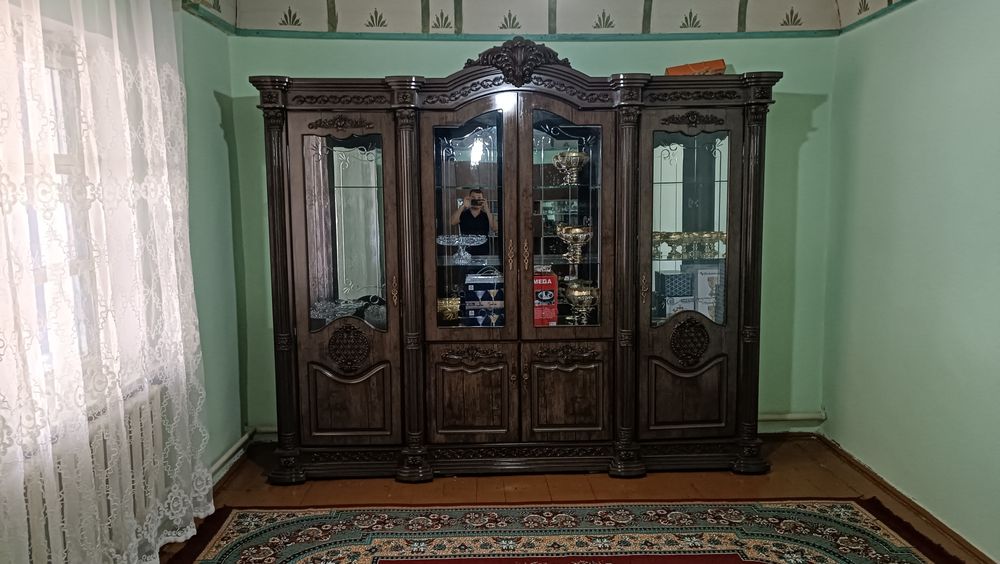 Мебель Сервант Кунград. Цена 6 миллион.