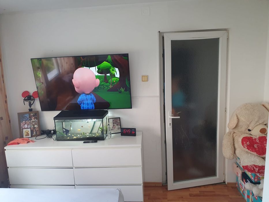 Vand apartament 3 camere