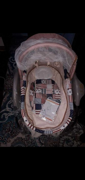 Люлька качалка электрическая