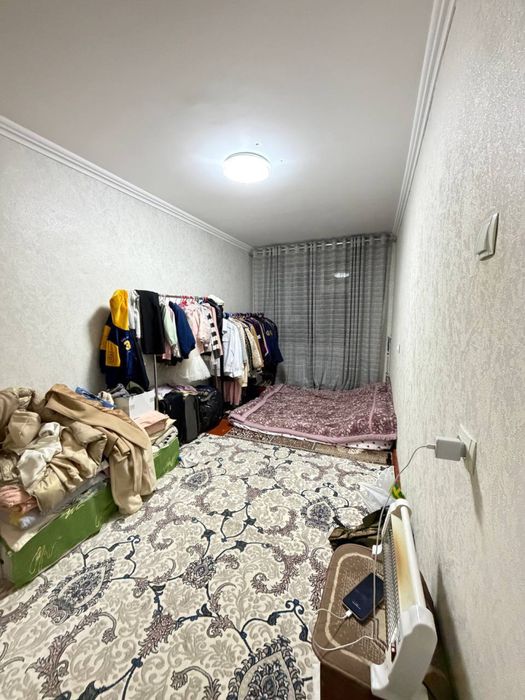 Срочно Продаеться 2-ком квартира городе Чирчике 2-микрарайон Октьябрь