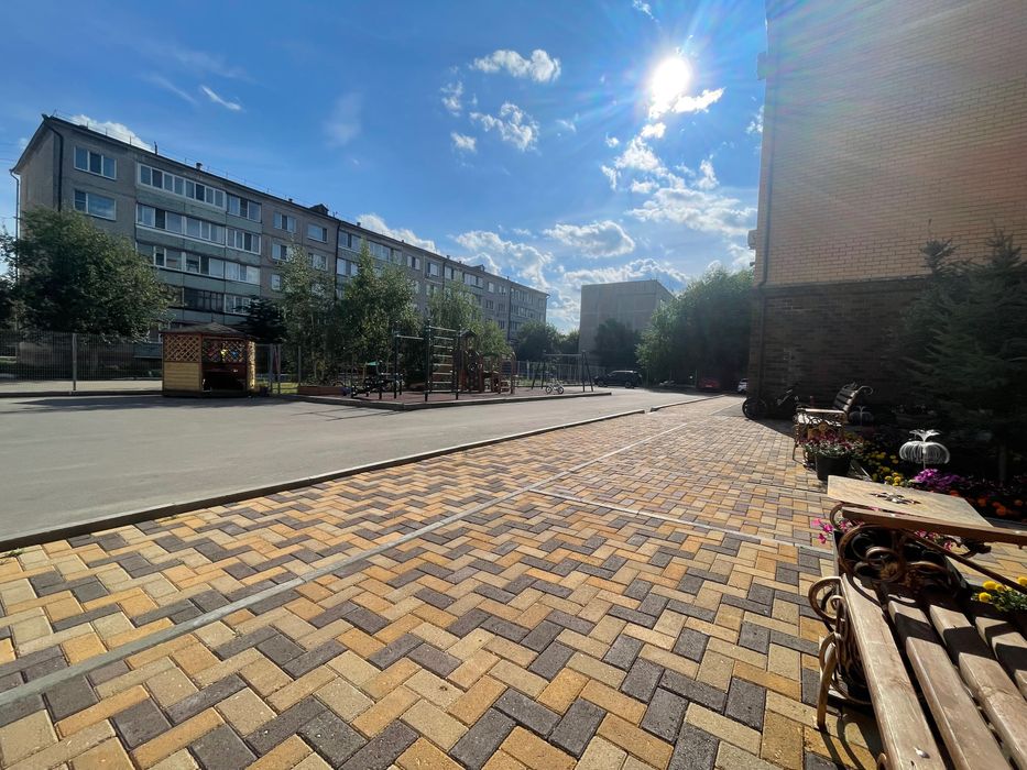 Продам  евро-трехкомнатную квартиру