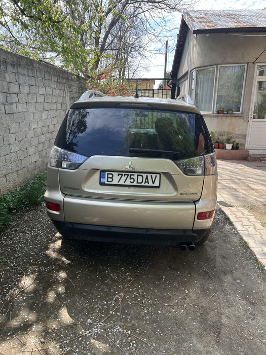 Mitusbishi Outlander 2.0 diesel