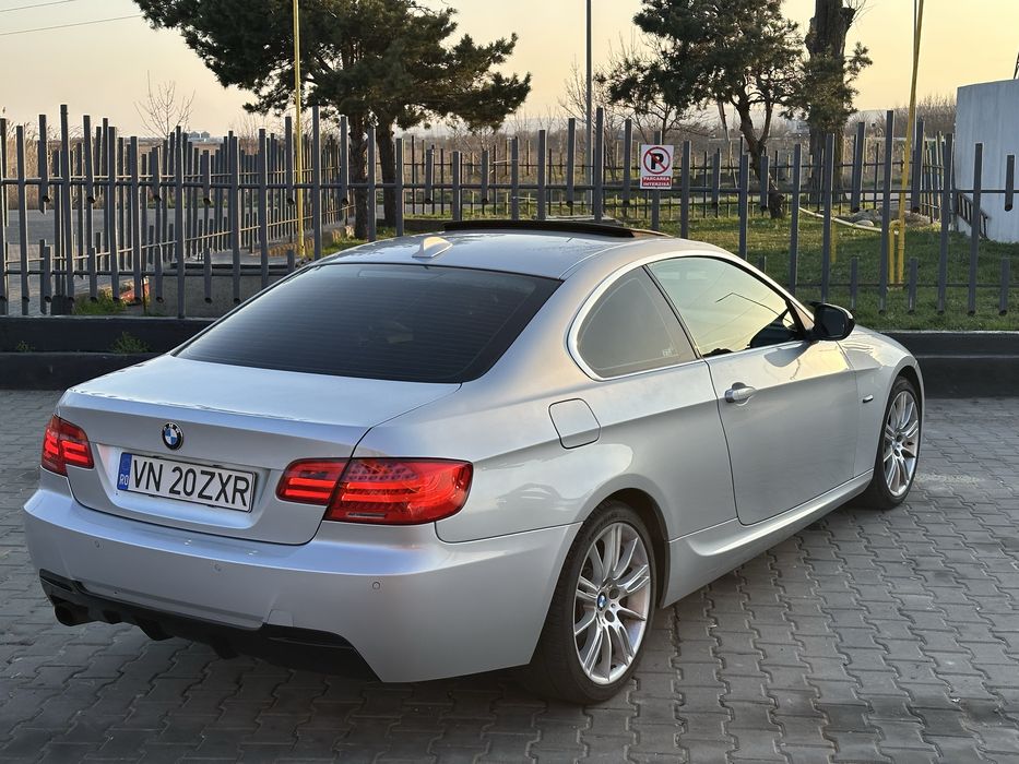 BMW 3 Series 2010 — imagine 4