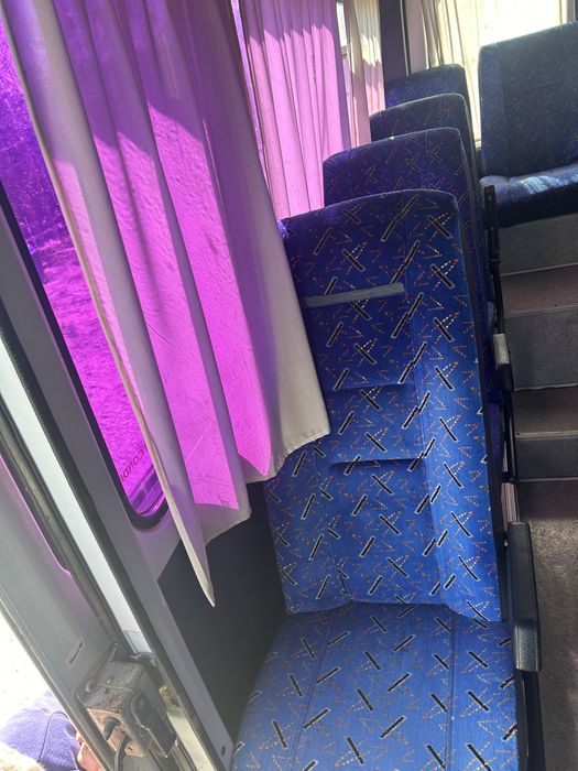 Седалки и климатик от пътнически микробус Renault