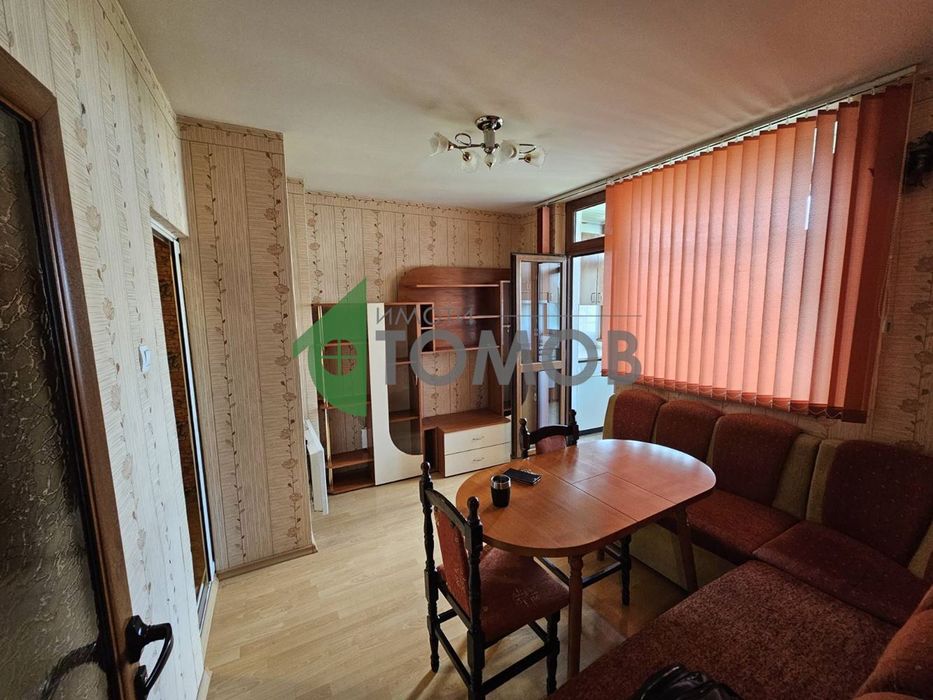 Дава се под наем Тристаен апартамент в Стара Загора, Опълченски - 80 кв.м за 306 € - Снимка #1