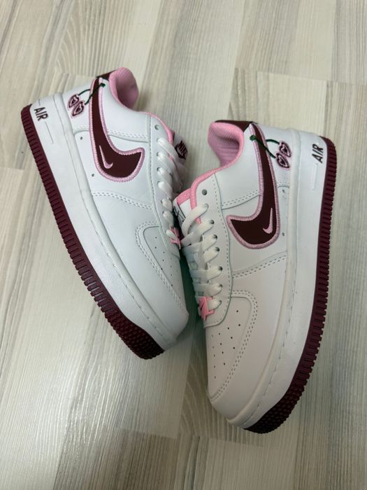 Adidasi nike air force 1 one cherry de dama