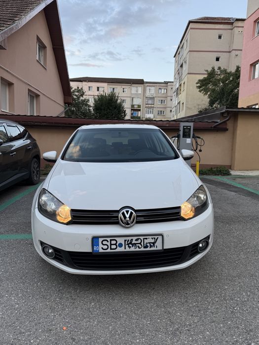 VOLKSWAGEN Golf 2011 — imagine 2