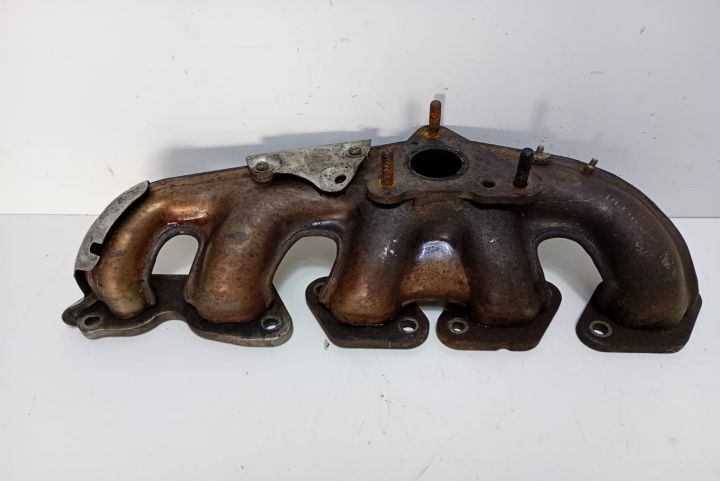 Galerie evacuare 2.5 dci 8200641758L Renault Trafic  seria