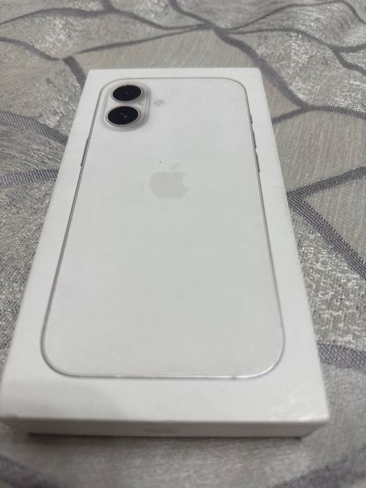 Продам iPhone 16 новый, запечатанный