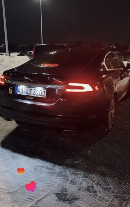 Jaguar XF 4.2 V8 Benzină – Full Option, Pachet R, Întreținut Exemplat