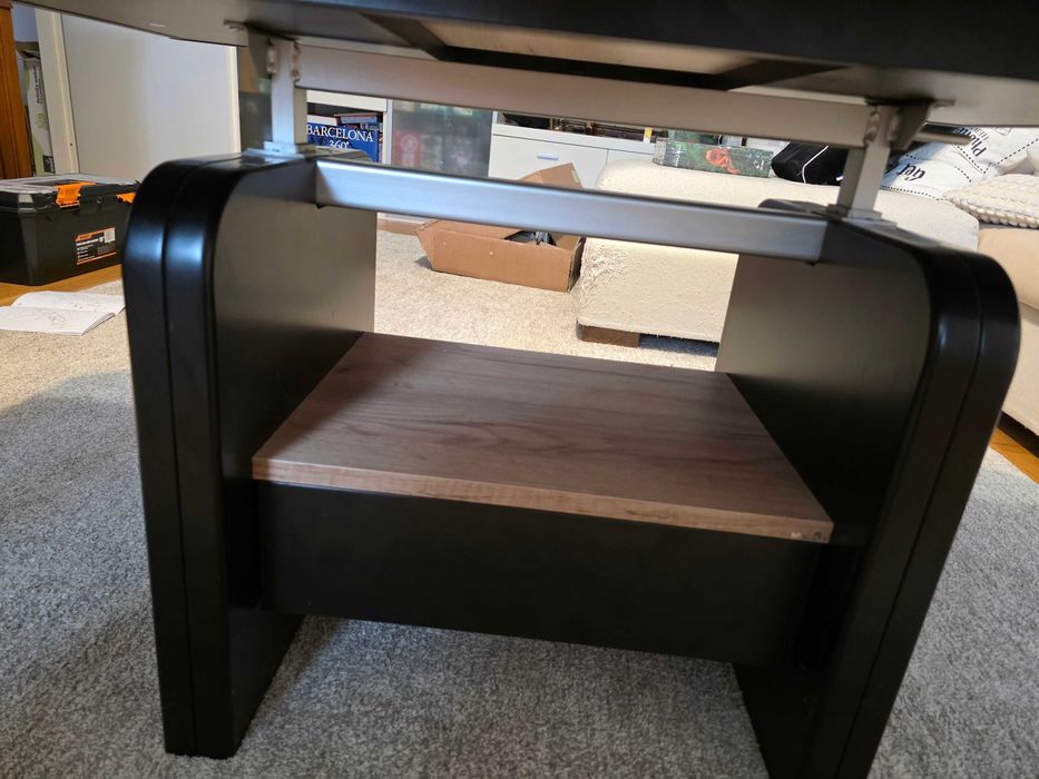 Masa extensibila Sufragerie Mazzoni LEXUS Stejar Craft Auriu/Negru