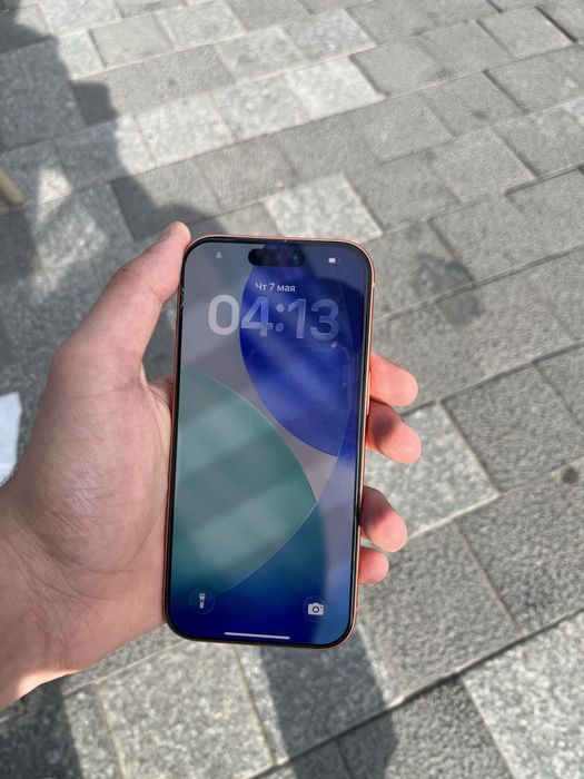 Продам Iphone 17 Pro 256gb E-sim