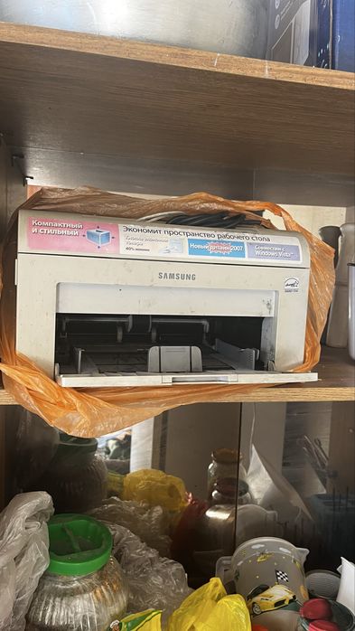 Продам принтер на запчасти