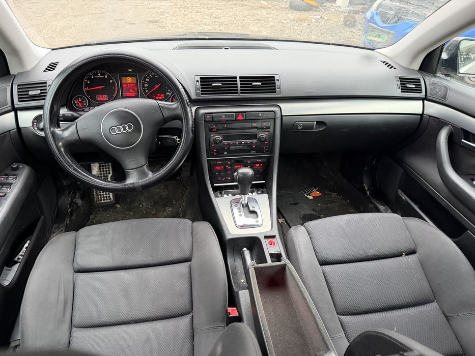 Ауди А4 б6 3.0 бензин автоматик само на части