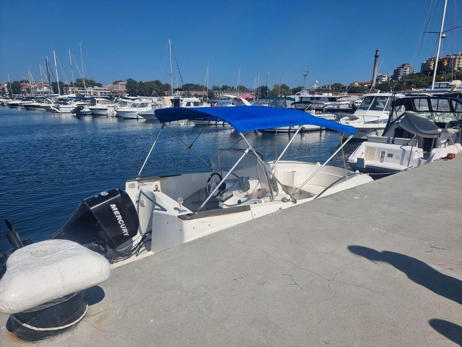 Продавам лодка Quiksilver 505 open